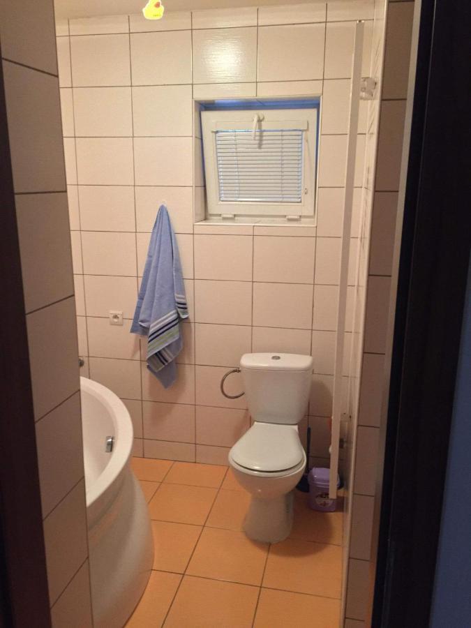 Hostel Fontana Zsolna Kültér fotó
