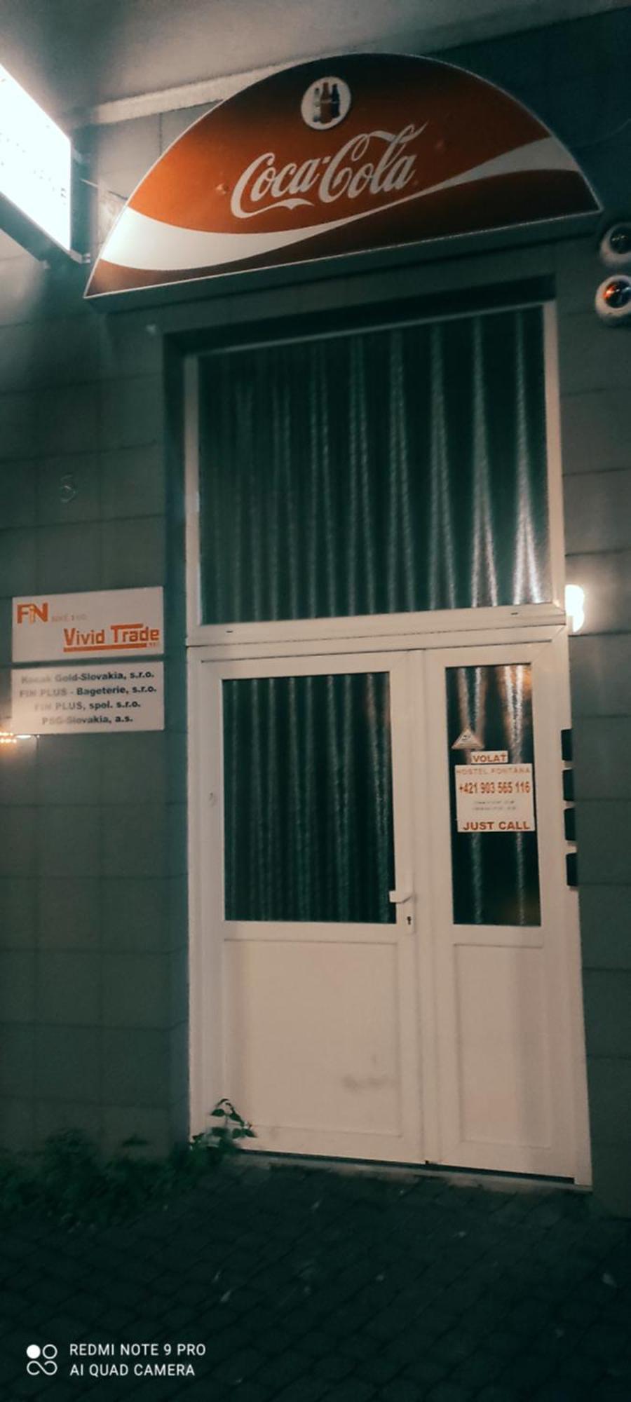 Hostel Fontana Zsolna Kültér fotó